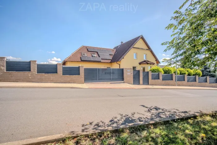 Prodej rodinného domu, Přezletice, Nohavice, 218 m2