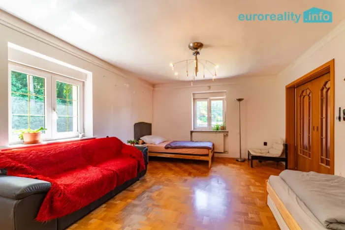 Pronájem rodinného domu, Aš, Březová, 210 m2
