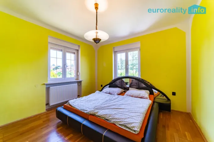 Pronájem rodinného domu, Aš, Březová, 210 m2