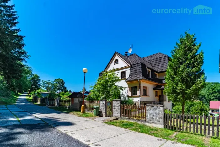 Pronájem rodinného domu, Aš, Březová, 210 m2