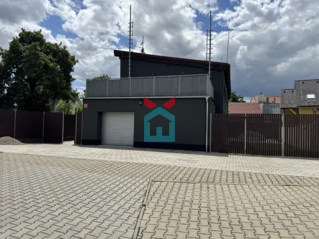 Prodej bytu 3+kk, Praha - Lochkov, K Lahovské, 99 m2