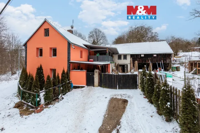 Prodej rodinného domu, Lipová - Palič, 142 m2