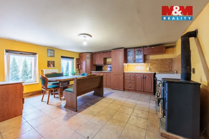 Prodej rodinného domu, Lipová - Palič, 142 m2