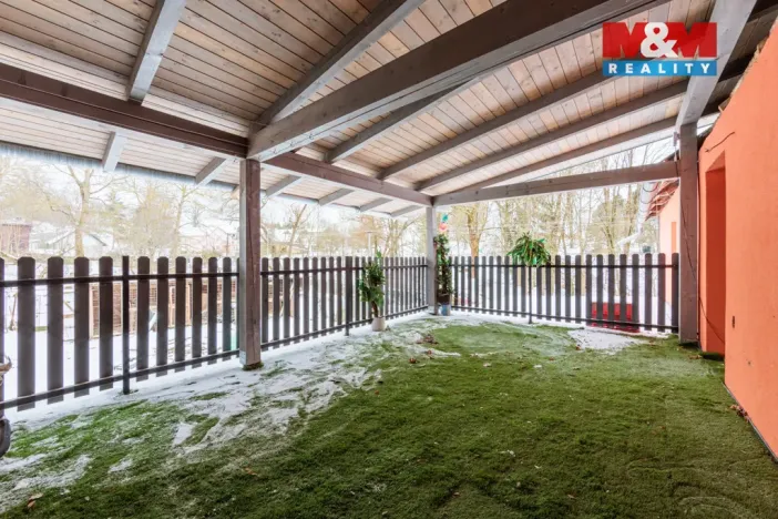 Prodej rodinného domu, Lipová - Palič, 142 m2