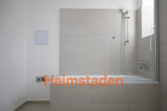 Pronájem bytu 2+kk, Ostrava - Kunčičky, Nadační, 46 m2