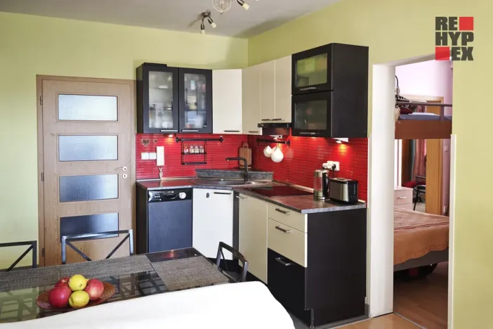 Pronájem bytu 4+kk, Liberec - Liberec VI-Rochlice, Nádvorní, 83 m2