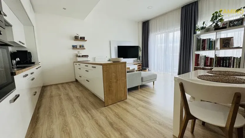 Pronájem bytu 2+kk, Třebíč, Tomáše Bati, 81 m2