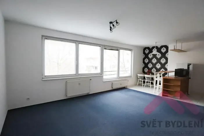 Pronájem bytu 1+kk, Praha - Vysočany, bratří Dohalských, 43 m2