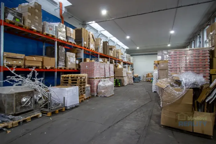 Pronájem skladu, Brandýs nad Labem-Stará Boleslav, 1026 m2