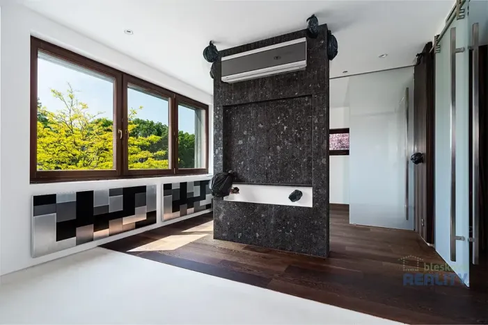 Prodej rodinného domu, Praha - Libeň, Lhotákova, 241 m2