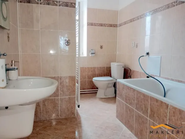 Pronájem bytu 2+1, Jihlava, Znojemská, 55 m2