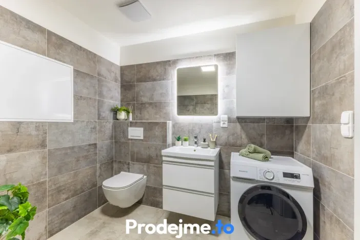 Prodej bytu 2+kk, Znojmo, Kosmákova, 60 m2