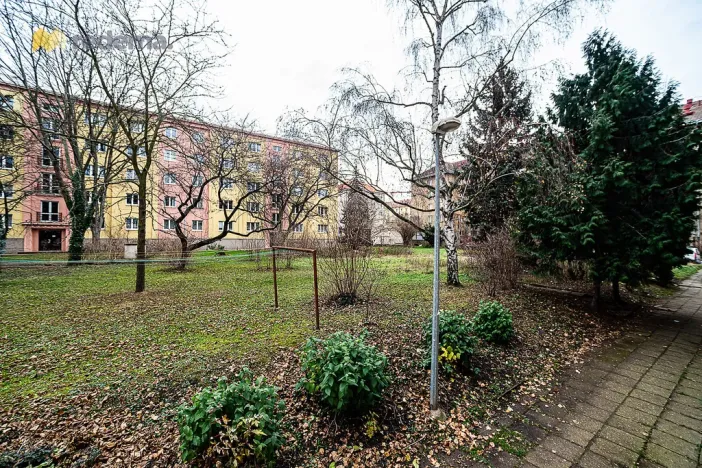 Pronájem bytu 3+kk, Praha - Strašnice, Nučická, 69 m2