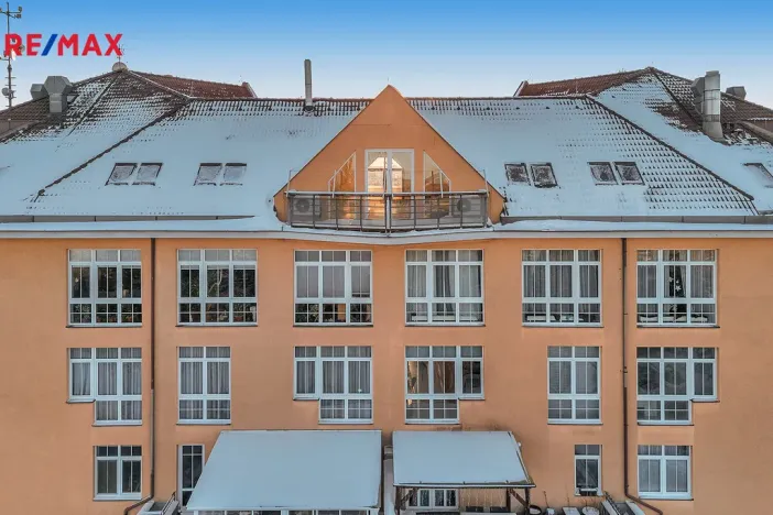 Prodej bytu 5+kk, Praha - Dolní Měcholupy, Za kovárnou, 219 m2