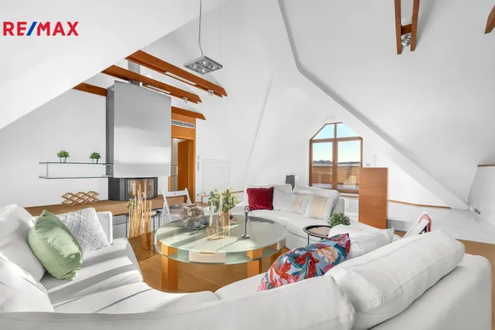 Prodej bytu 5+kk, Praha - Dolní Měcholupy, Za kovárnou, 219 m2