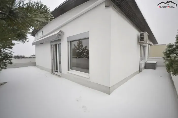 Pronájem bytu 3+kk, Brno, Majdalenky, 161 m2