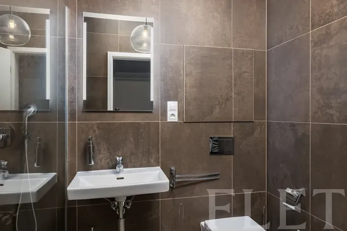 Pronájem bytu 1+kk, Praha - Smíchov, Pod Barvířkou, 36 m2