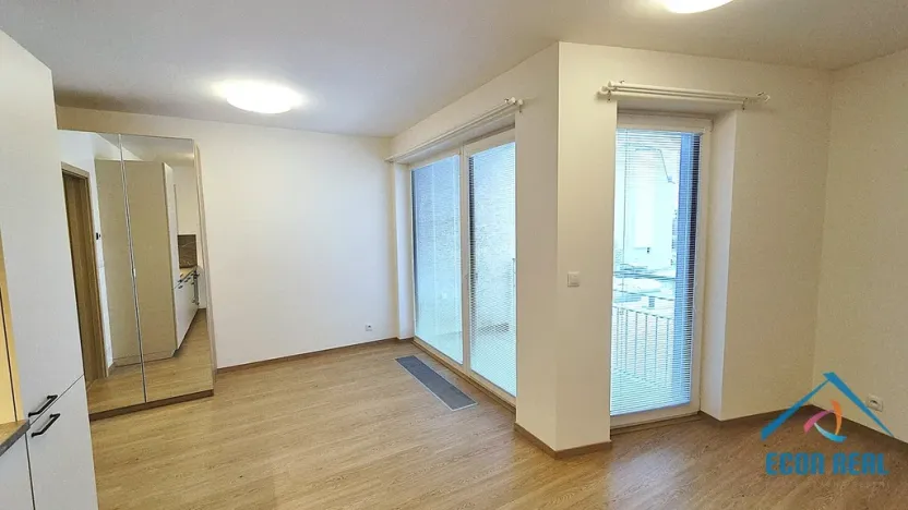 Pronájem bytu 1+kk, Praha - Chodov, Drahňovická, 32 m2