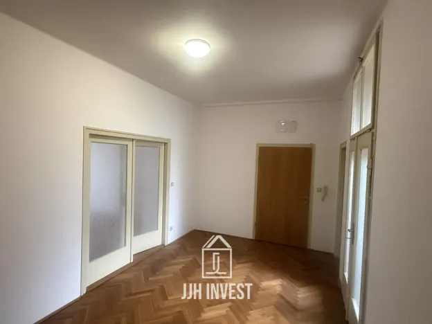 Pronájem bytu 3+kk, Poděbrady - Poděbrady II, nám. T.G.Masaryka, 108 m2