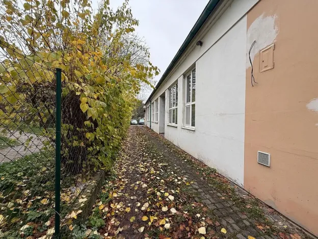 Pronájem kanceláře, Brno - Židenice, Kosmákova, 38 m2