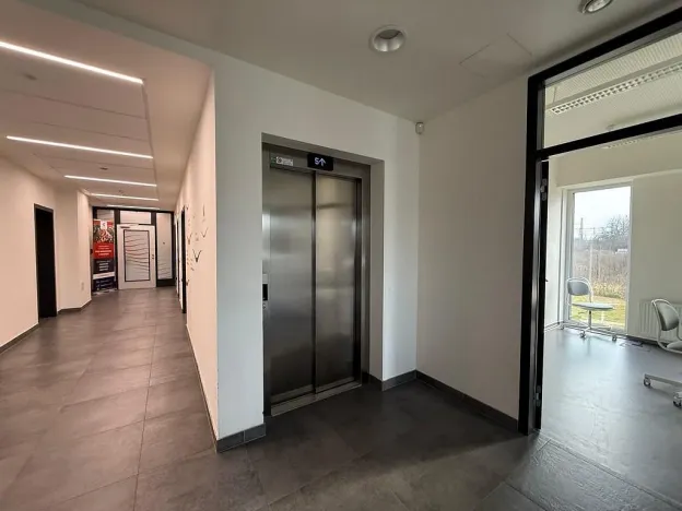 Pronájem kanceláře, Brno - Štýřice, Pražákova, 38 m2