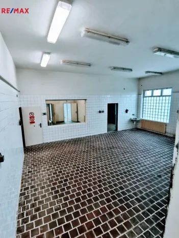 Prodej výrobních prostor, Uherčice, 1500 m2