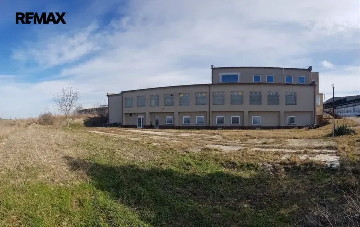 Prodej výrobních prostor, Uherčice, 1500 m2