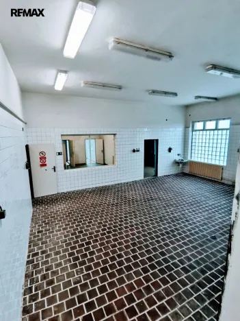 Prodej výrobních prostor, Uherčice, 1500 m2