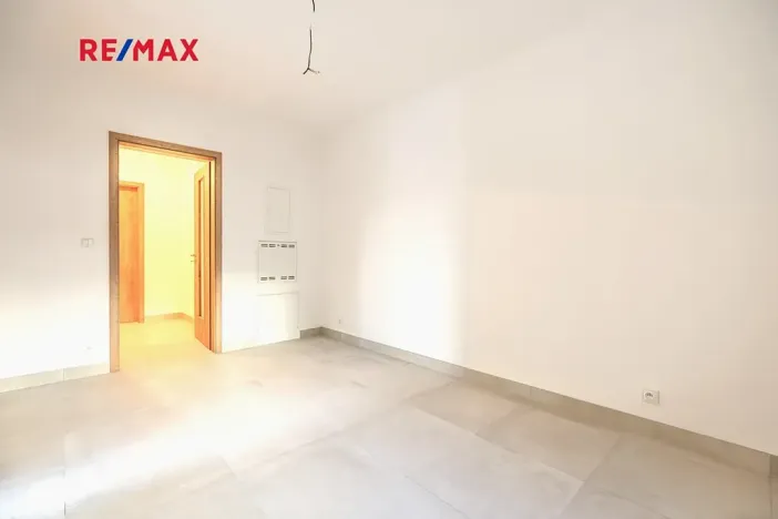 Prodej bytu 2+kk, Svoboda nad Úpou, Nádražní, 54 m2