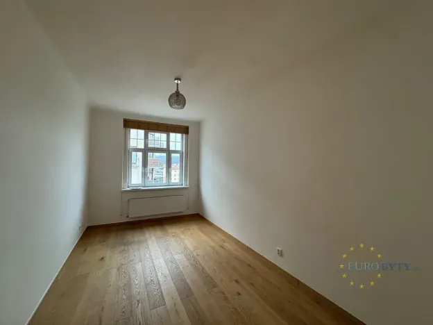 Pronájem bytu 2+1, Praha - Libeň, Drahobejlova, 67 m2