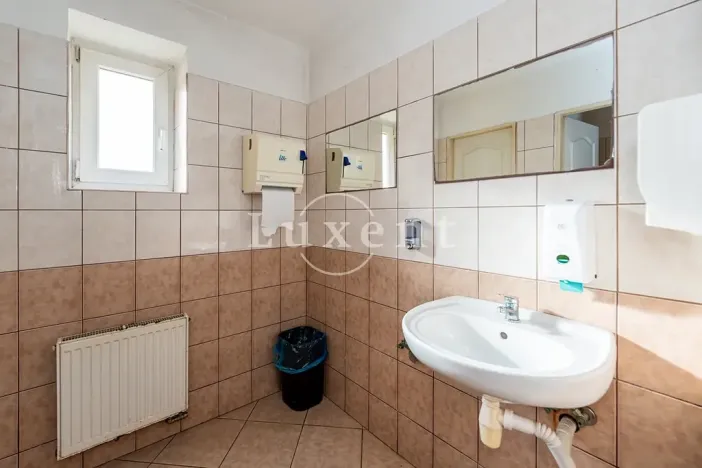 Prodej ubytování, Bělá nad Radbuzou, Náměstí, 800 m2