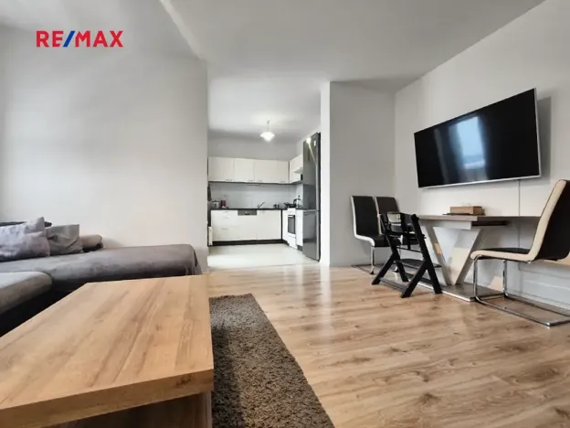 Pronájem bytu 2+kk, Praha - Dolní Měcholupy, Honzíkova, 55 m2