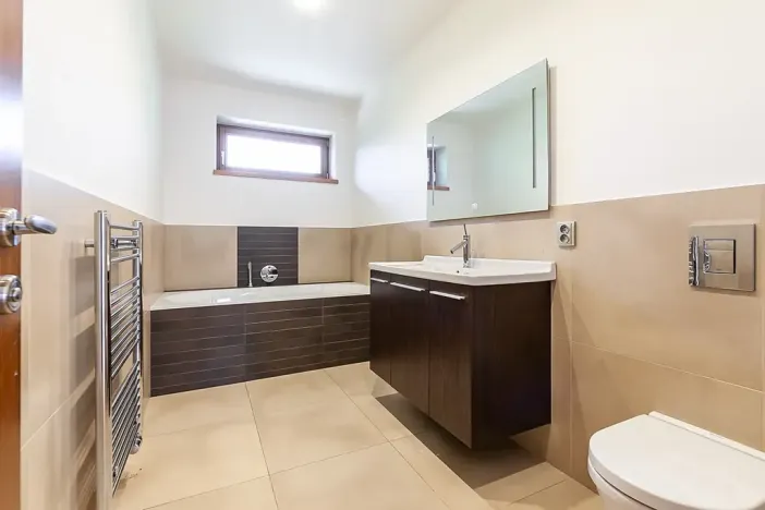 Prodej rodinného domu, Úholičky, Nade Dvorem, 192 m2