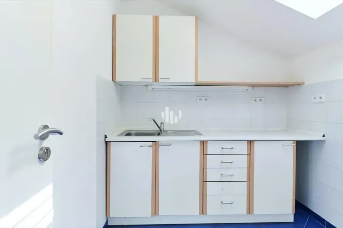 Pronájem kanceláře, Praha - Nové Město, U Bulhara, 100 m2