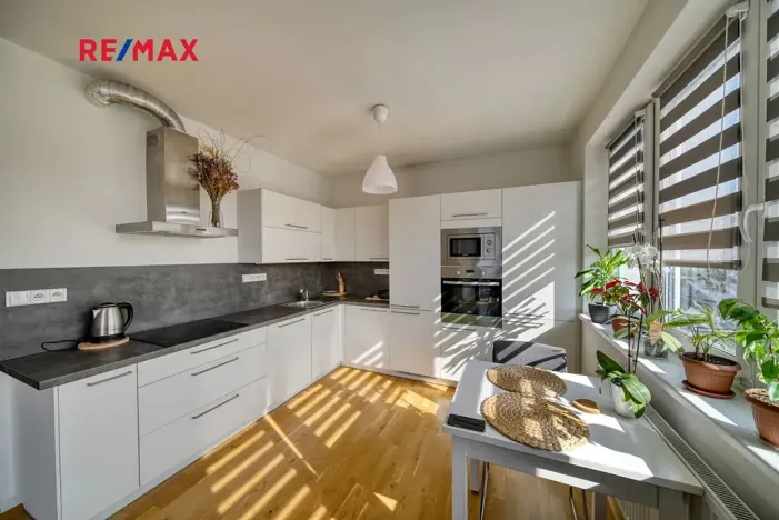 Pronájem bytu 2+kk, Poděbrady, Čechova, 54 m2