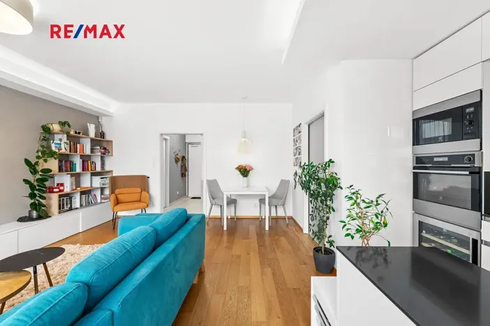 Prodej bytu 3+kk, Praha - Hrdlořezy, Učňovská, 71 m2