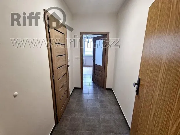 Pronájem bytu 2+kk, Brno, třída Generála Píky, 46 m2