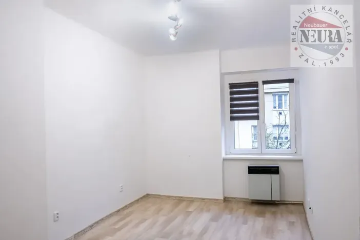 Pronájem bytu 2+kk, Praha - Nusle, Zdaru, 49 m2