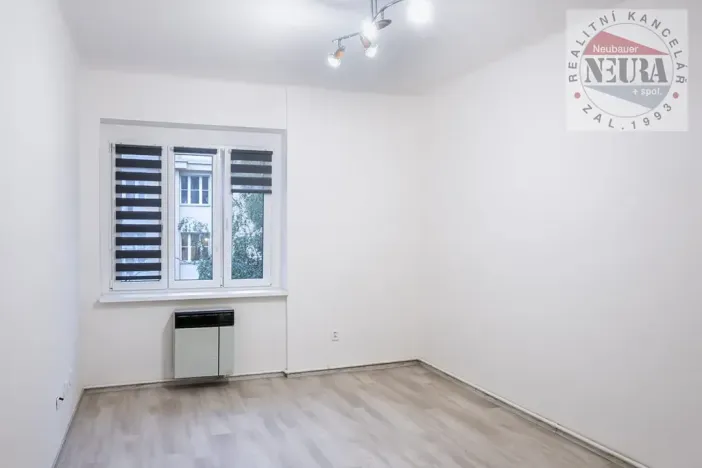 Pronájem bytu 2+kk, Praha - Nusle, Zdaru, 49 m2