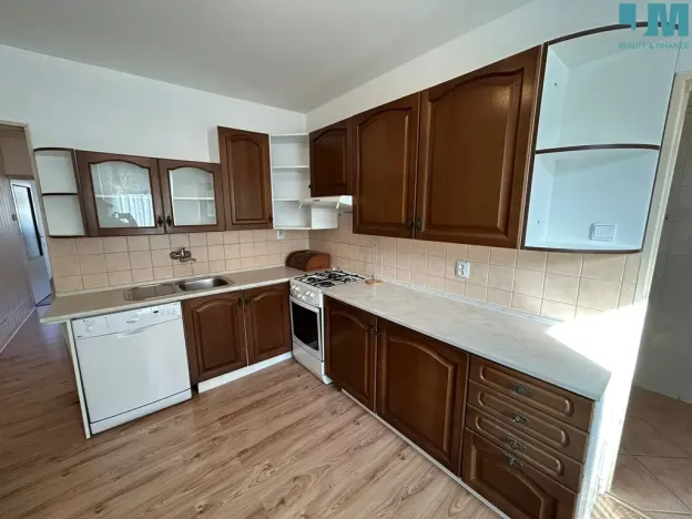 Prodej bytu 2+1, Moravské Budějovice, Jiráskova, 76 m2