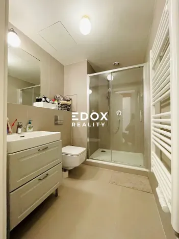 Pronájem bytu 1+kk, Praha - Košíře, Naskové, 34 m2