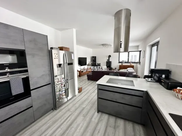 Prodej rodinného domu, Králův Dvůr - Křižatky, 123 m2