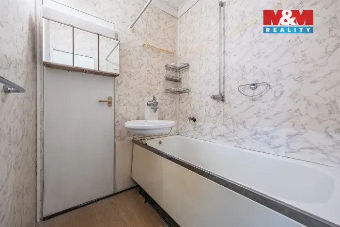 Prodej bytu 3+1, Příbram - Příbram III, Dlouhá, 69 m2