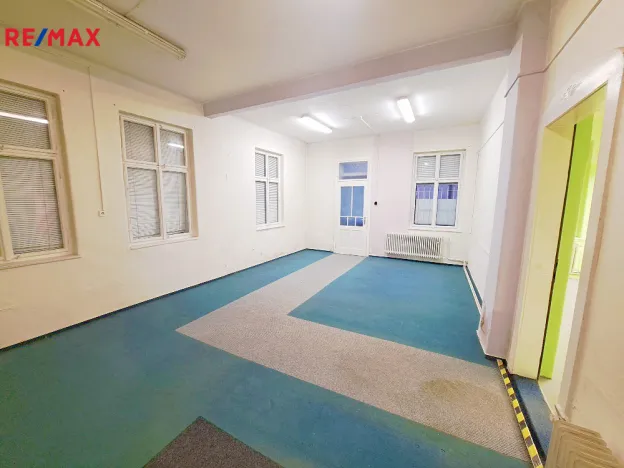 Pronájem výrobních prostor, Železný Brod, Jirchářská, 185 m2