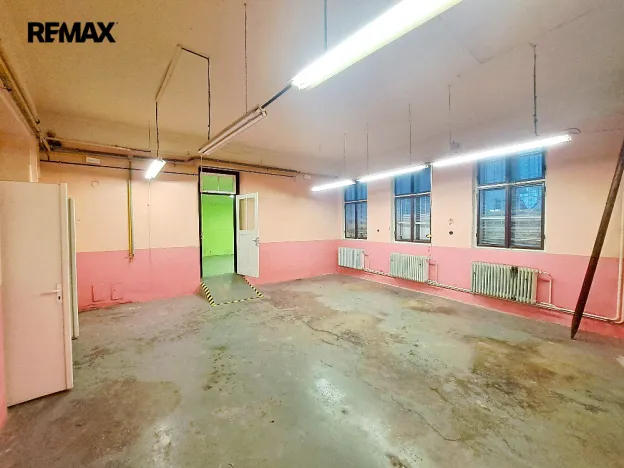 Pronájem výrobních prostor, Železný Brod, Jirchářská, 185 m2