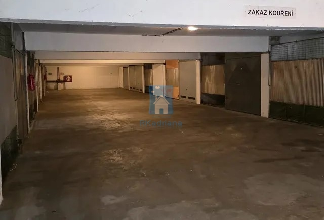 Prodej garáže, Plzeň, Ke Špitálskému lesu, 14 m2