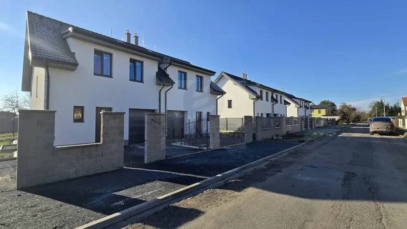 Prodej rodinného domu, Přerov nad Labem, 126 m2