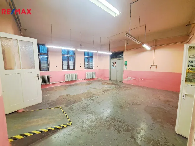 Pronájem skladu, Železný Brod, Jirchářská, 185 m2