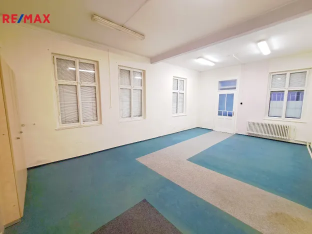 Pronájem skladu, Železný Brod, Jirchářská, 185 m2