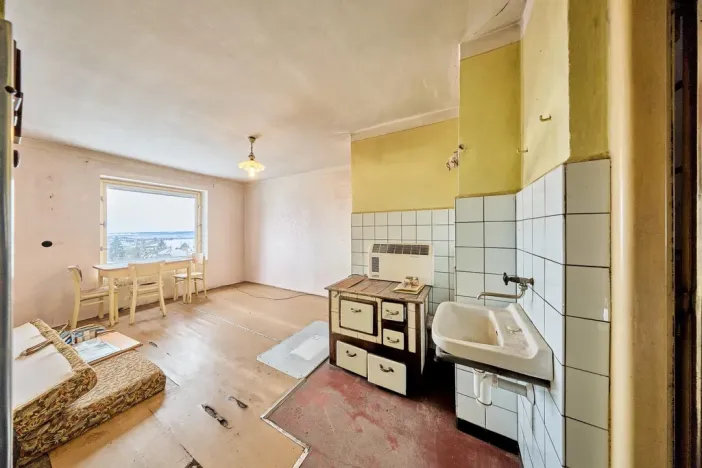 Prodej rodinného domu, Červený Kostelec - Horní Kostelec, 184 m2